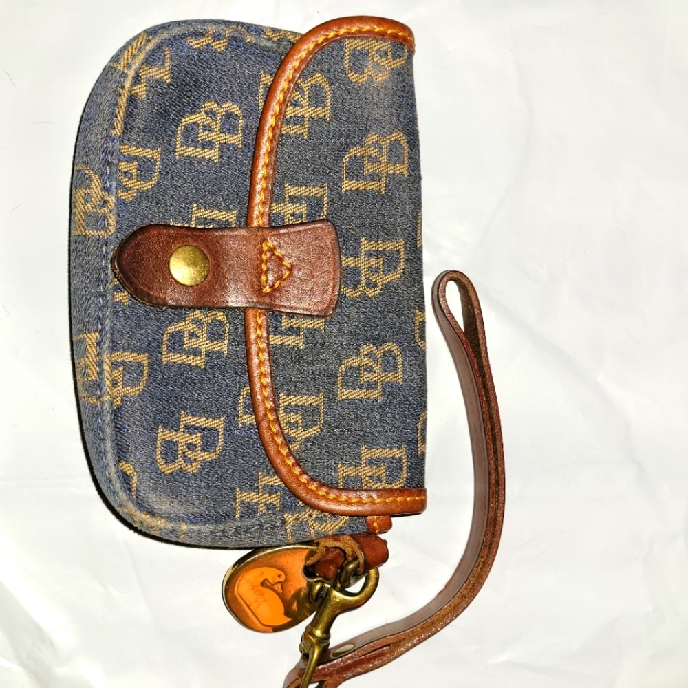 Wristlet